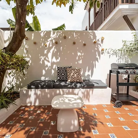 Townhouse Villacana Seaside Pool Charming Holiday home *