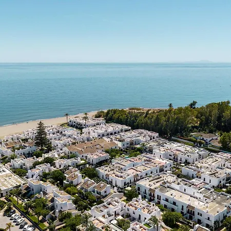 Townhouse Villacana Seaside Pool Charming Σπίτι διακοπών *