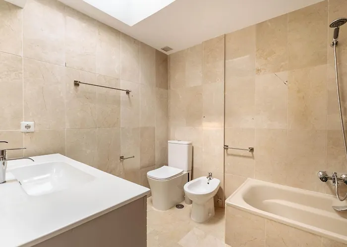 펜션 Townhouse Villacana Seaside Pool Charming 에스테포나