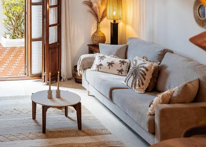 Townhouse Villacana Seaside Pool Charming 펜션