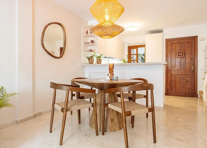 Townhouse Villacana Seaside Pool Charming * Estepona